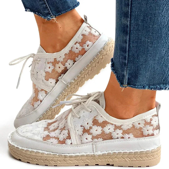 ケリー｜整形外科刺繍シューズ