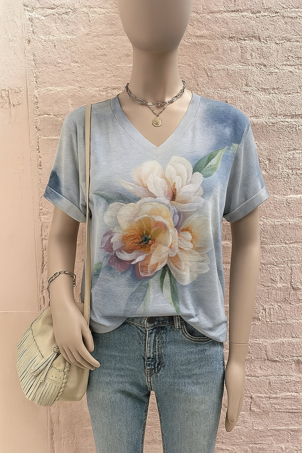 ザフィナ｜アーティスティックフローラルTシャツ